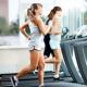 Cara berjalan di atas treadmill untuk menurunkan berat badan